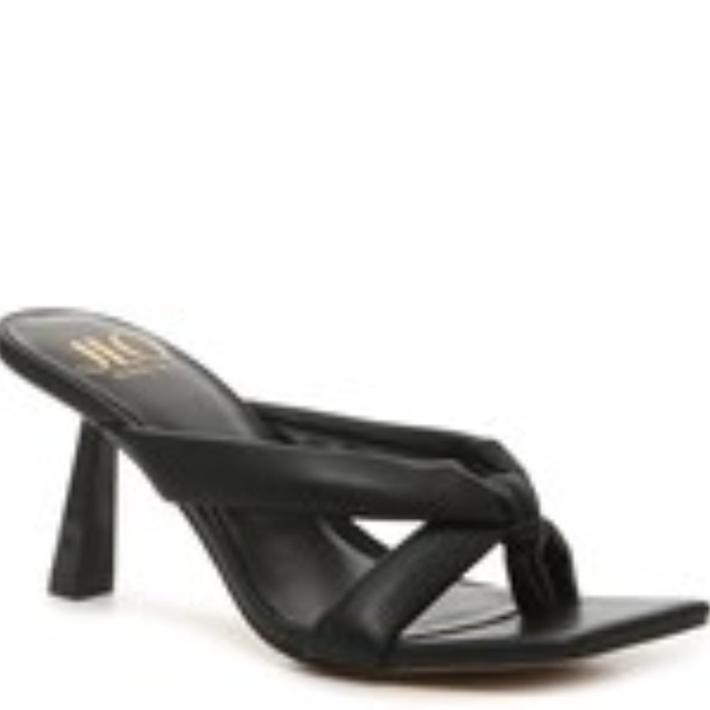 JLO JENNIFER LOPEZ Vivin Sandal; Size: 6M; Color: Black